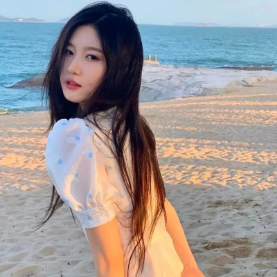 掌心月光覆前尘